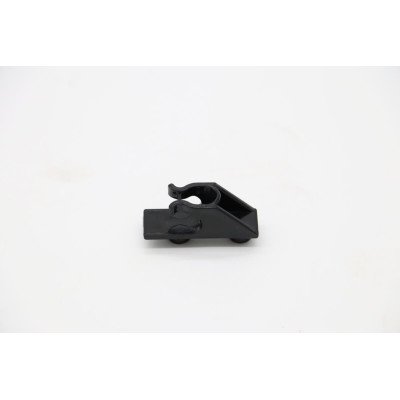 SC235B - Shelf Clip 16 (Om)