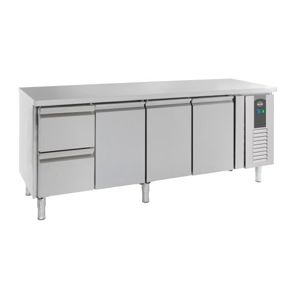 700 KÜHLTISCH 3 TÜREN UND 2 SCHUBLADEN