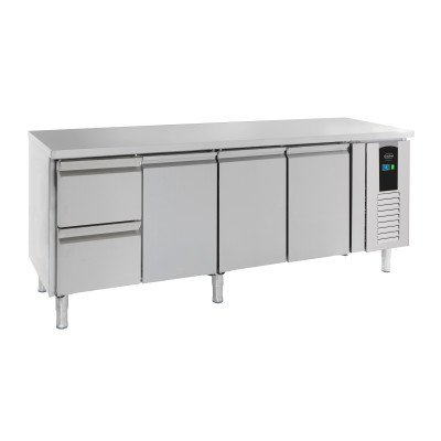 700 KÜHLTISCH 3 TÜREN UND 2...