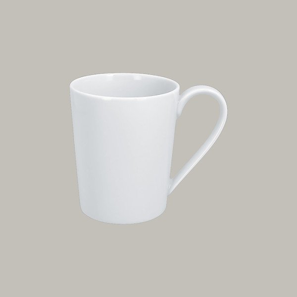 Becher aus strahlend weißem Porzellan, robust und stapelbar – ideal für Hotel und Gastronomie
