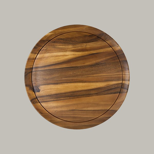 Holzplatte mit verstellbaren Höhen für vielseitige Buffetpräsentation