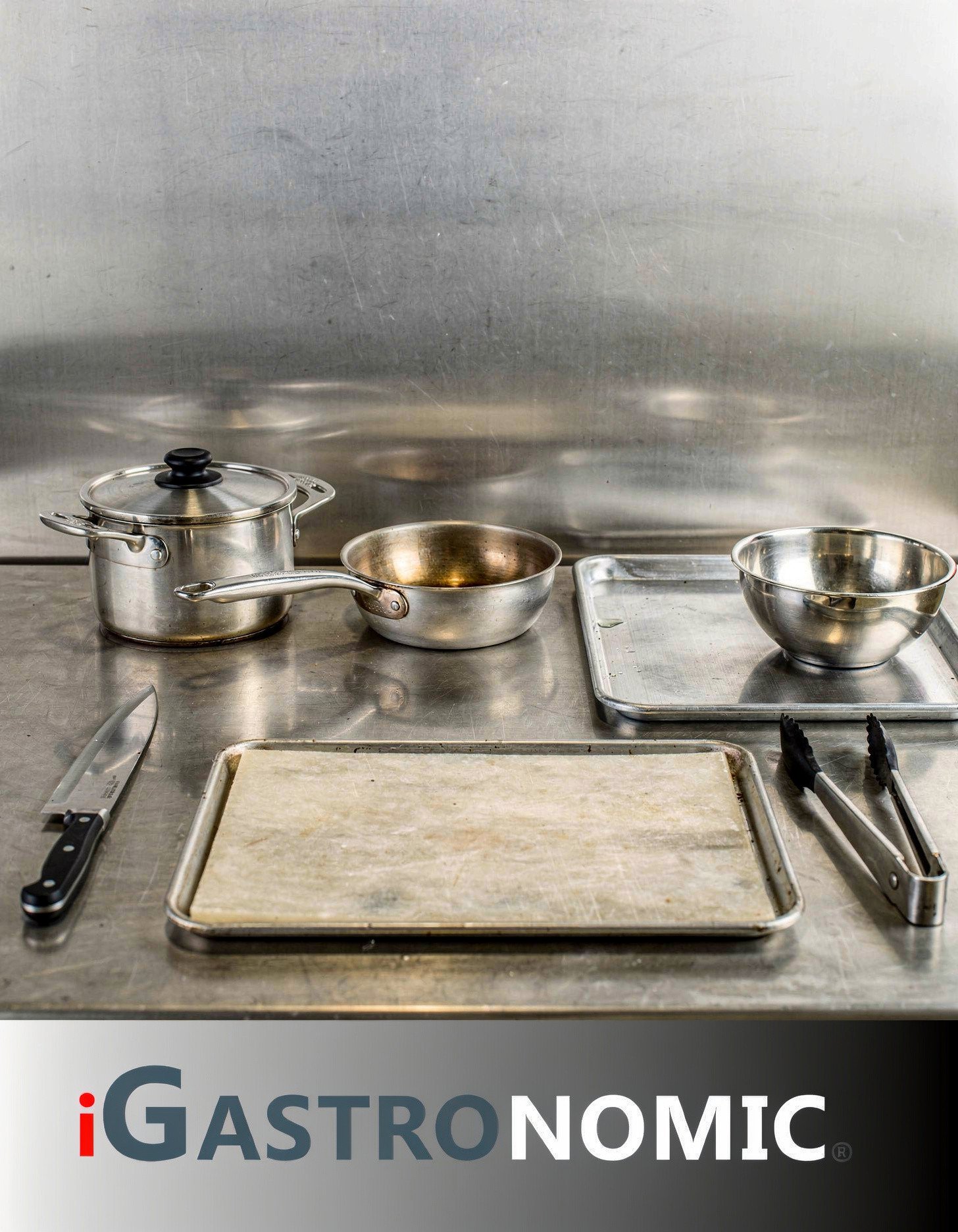 The Essential 7: Cosa Non Può Mancare nella Cucina di un Nuovo Ristorante